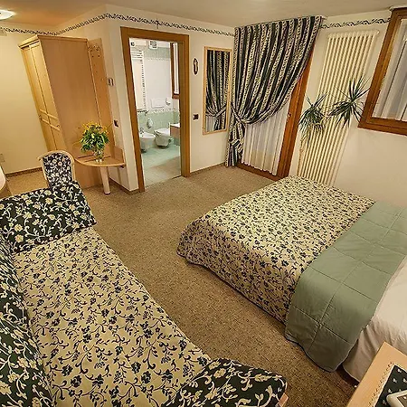 Otel Steinbock - Livigno