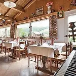 Отель Steinbock -
