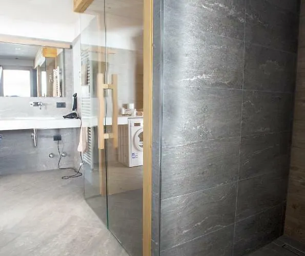 Steinbock - Otel Livigno